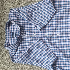 Croft and Barrow men's casual short sleeved dress shirt